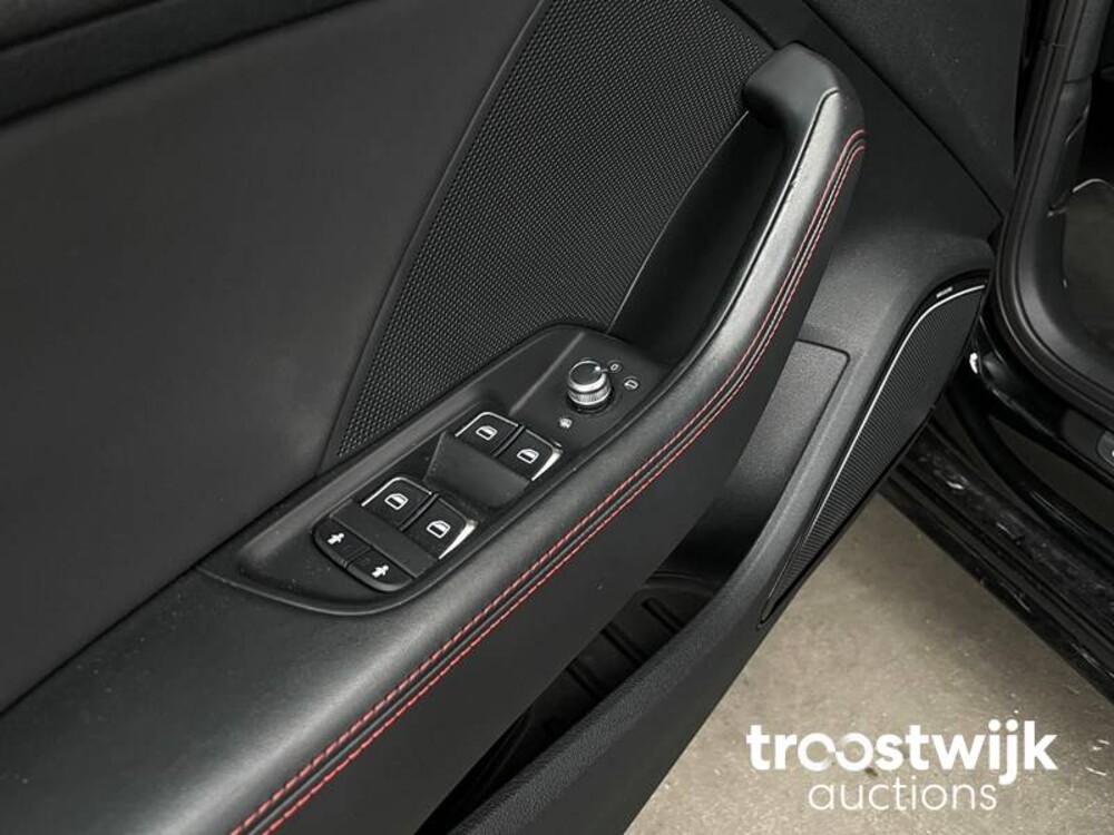 Audi S3 Sportback 2.0 TFSI Quattro Pro Line Plus FACELIFT 301pk 2013, 9-XSG-68