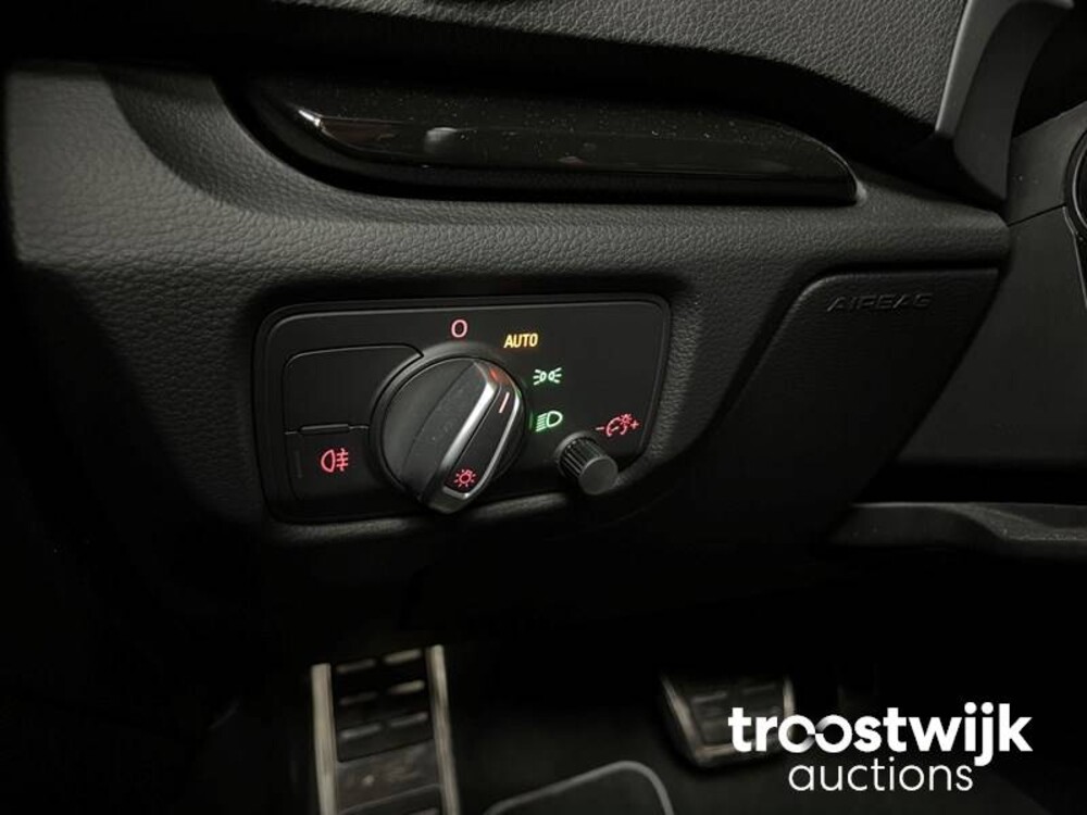 Audi S3 Sportback 2.0 TFSI Quattro Pro Line Plus FACELIFT 301pk 2013, 9-XSG-68