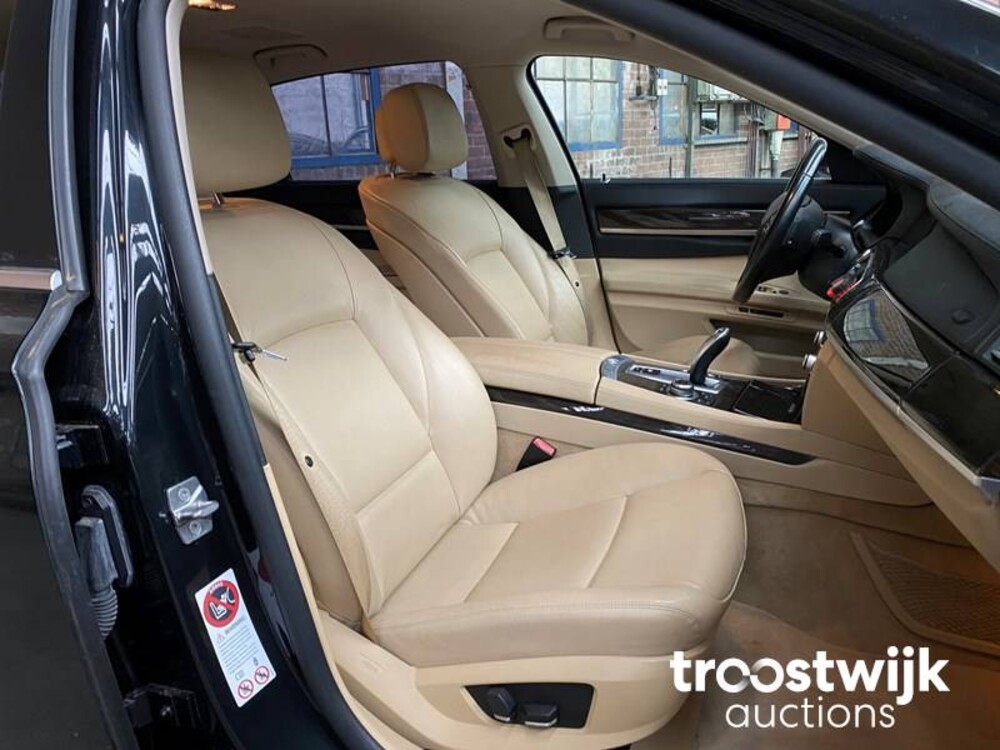 BMW 750 IL Active Hybrid 7-serie 465pk 2012