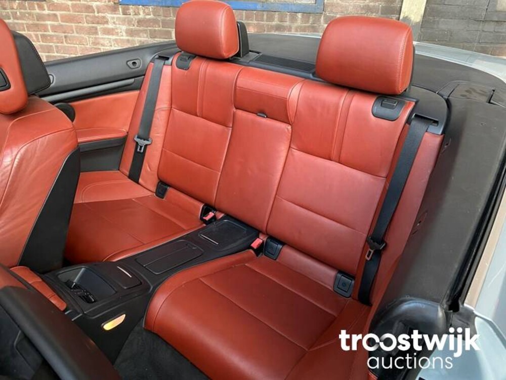 BMW M3 E93 4.0 V8 420pk 2012 DCT