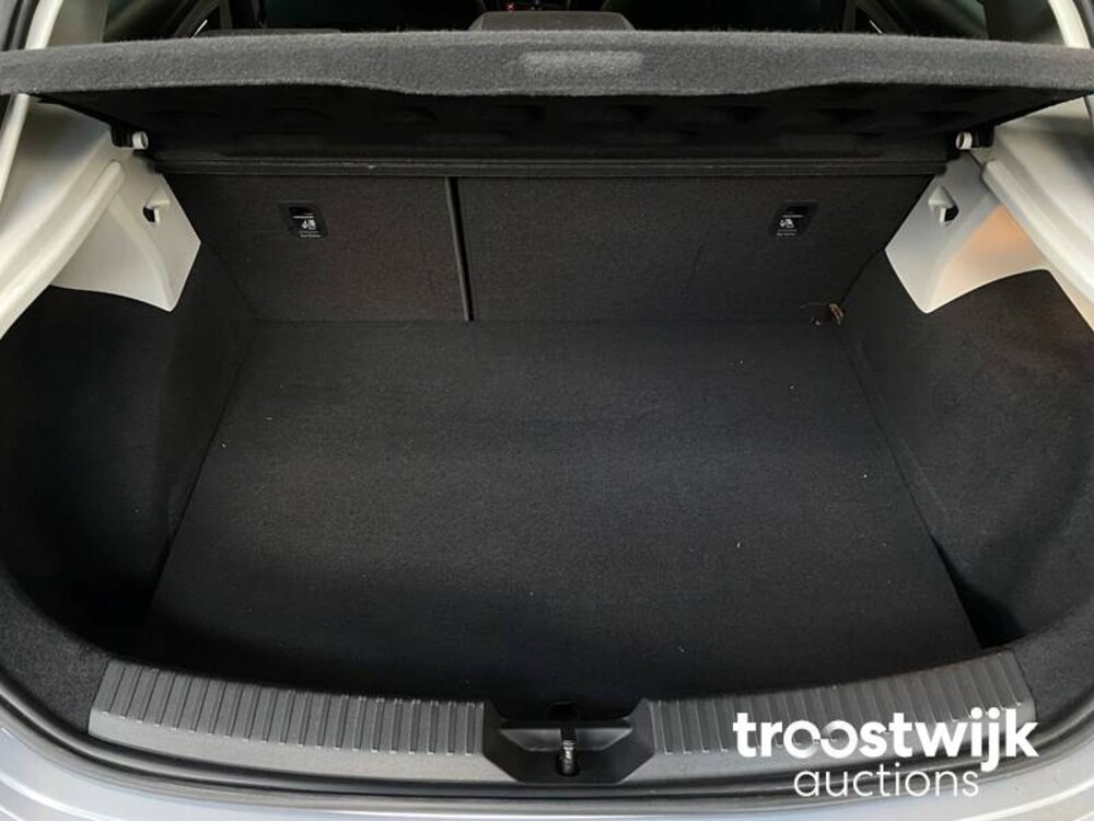 Seat 1.4 TGI Style 110pk 2017 -Orig. NL-, RH-079-L