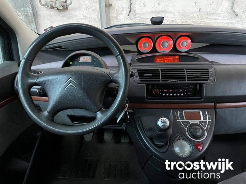 Citroen C8 2.0-16V Ligne Amb.L 140pk 2006 -Orig. NL-, 50-ST-ZR 6 persoons