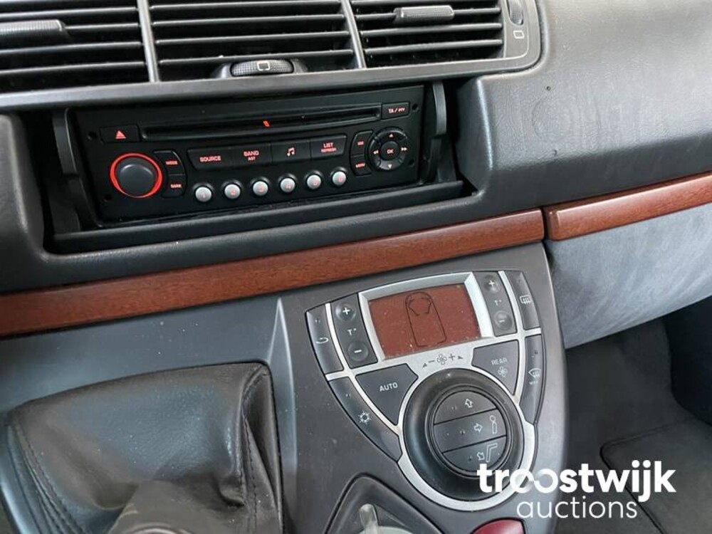 Citroen C8 2.0-16V Ligne Amb.L 140pk 2006 -Orig. NL-, 50-ST-ZR 6 persoons