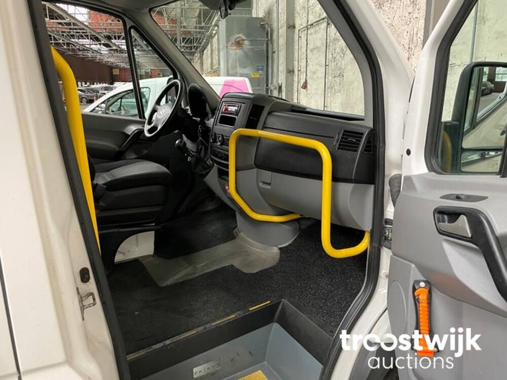 Volkswagen Crafter 35 2.0 TDI L2H1 109pk 2011, -Orig.NL-, 49-RTD-8