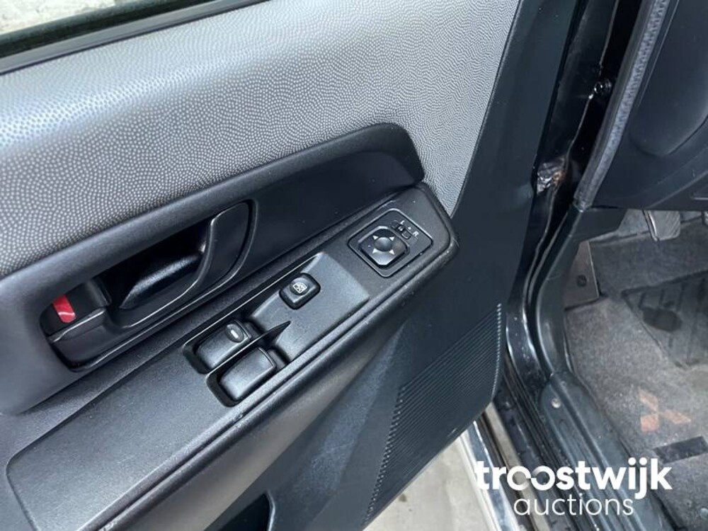 Mitsubishi Pajero Pinin 1.8 GDI Venice 120pk 2000, 57-ST-SB