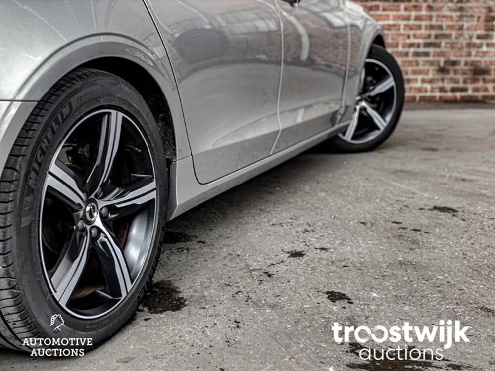 Volvo V90 2.0 D3 R-Design 150pk 2018 -Orig. NL-, TD-326-B