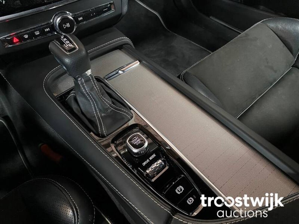 Volvo V90 2.0 D3 R-Design 150pk 2018 -Orig. NL-, TD-326-B