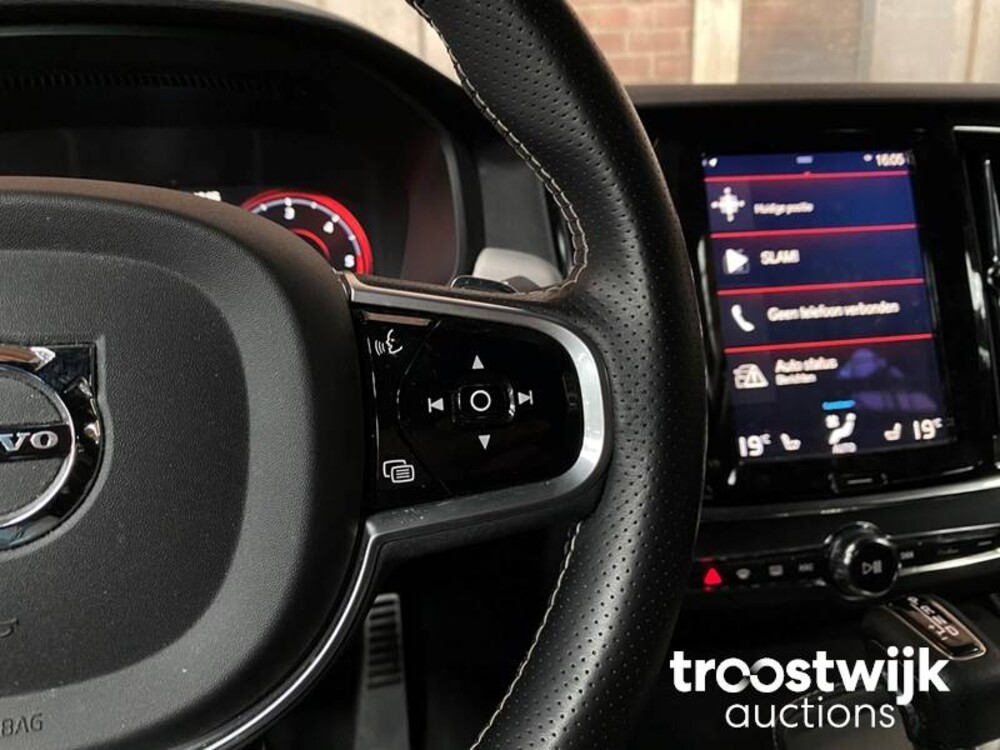 Volvo V90 2.0 D3 R-Design 150pk 2018 -Orig. NL-, TD-326-B