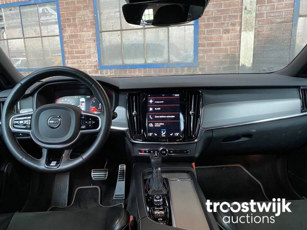Volvo V90 2.0 D3 R-Design 150pk 2018 -Orig. NL-, TD-326-B