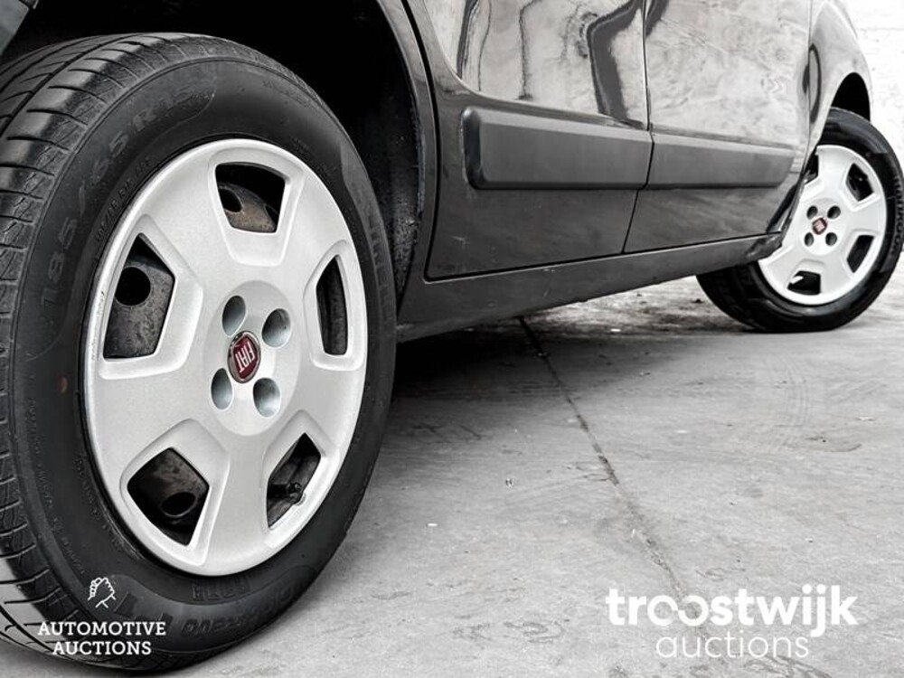 Fiat Fiorino 1.3 MJ Adventure 95pk 2017 -Orig. NL- V-950-HT