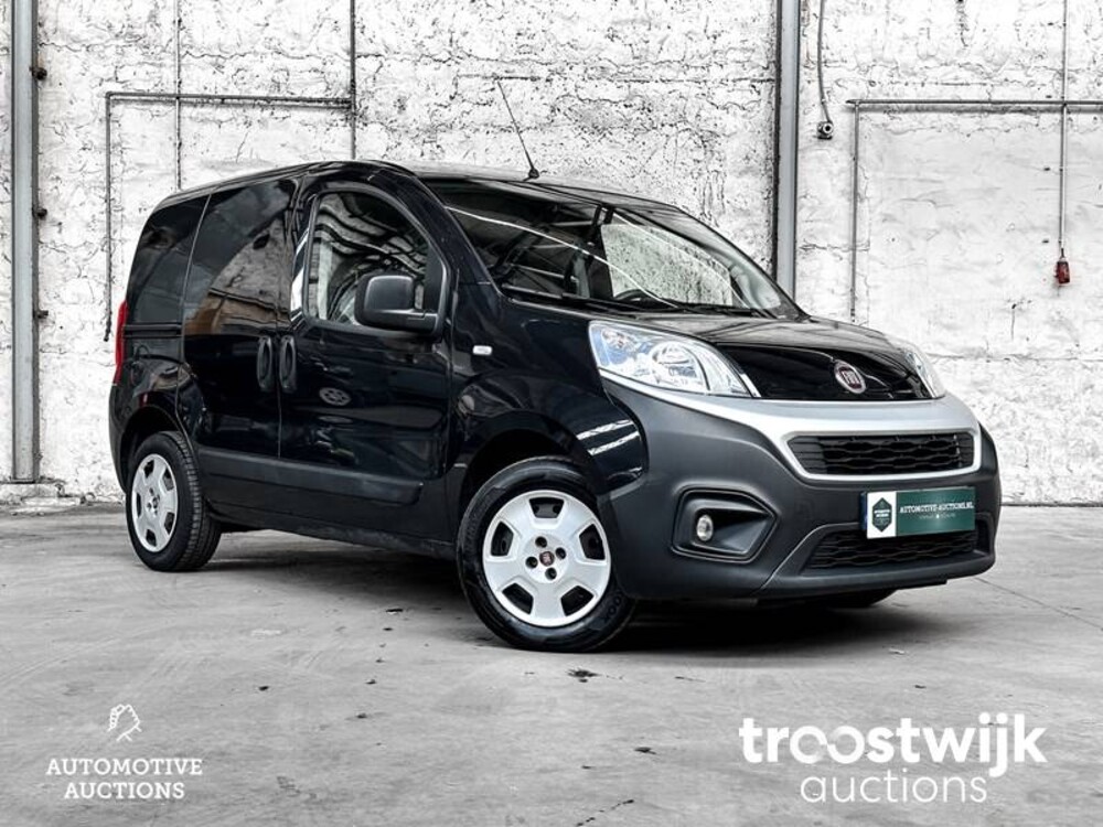 Fiat Fiorino 1.3 MJ Adventure 95pk 2017 -Orig. NL- V-950-HT