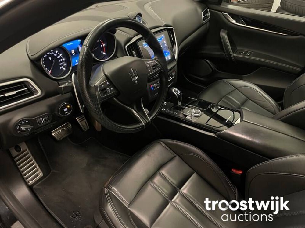 Maserati Ghibli 3.0 V6 D GranSport FACELIFT -Orig. NL- 275pk 2017,  PG-705-R