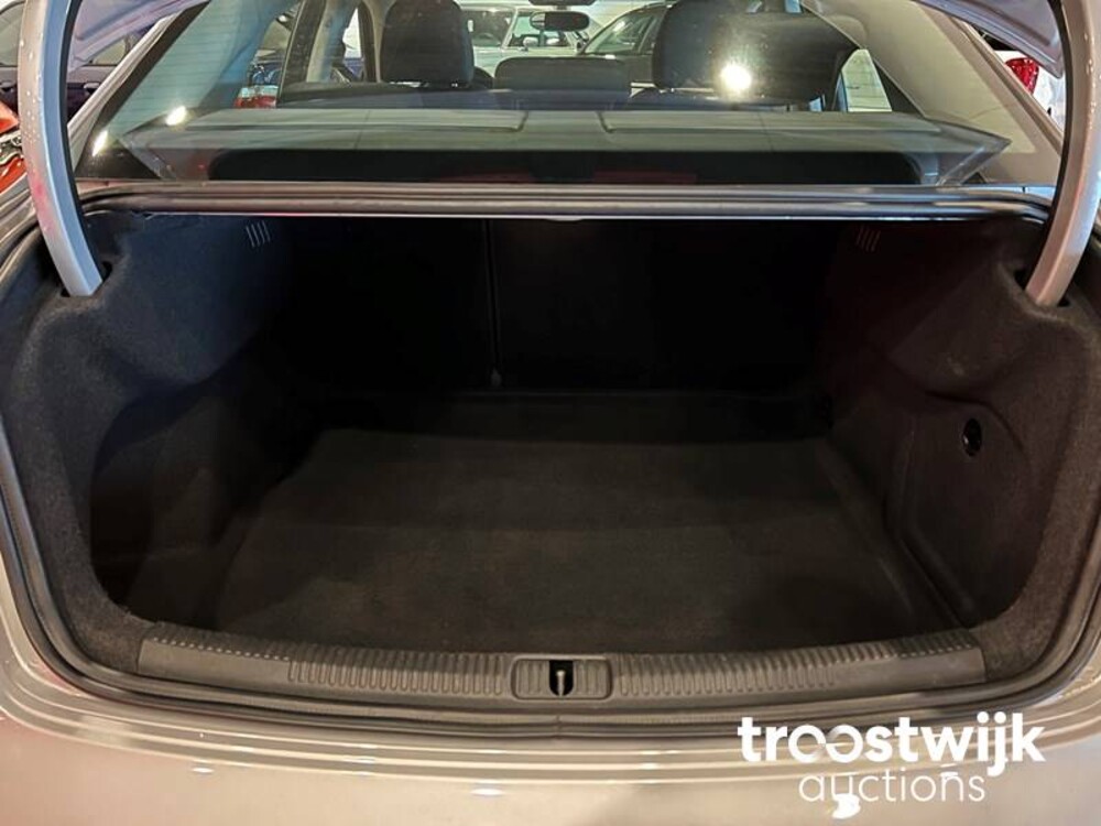 Audi A3 Limousine TFSI CoD Ambition Pro Line S 140hp 2014, GG-288-J