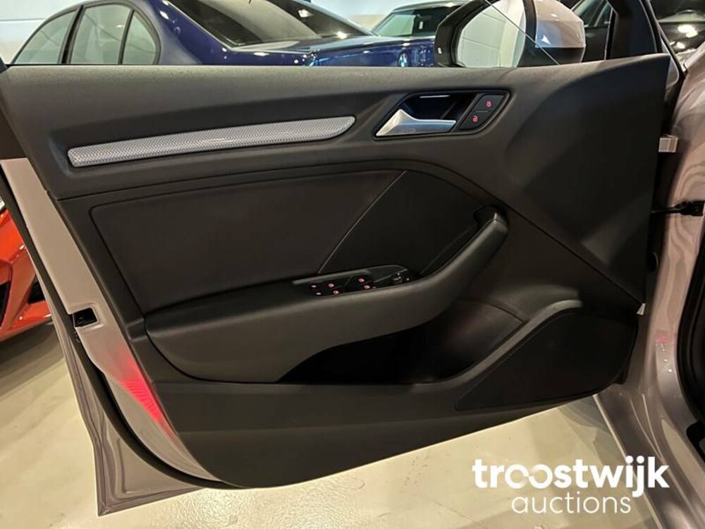 Audi A3 Limousine TFSI CoD Ambition Pro Line S 140hp 2014, GG-288-J