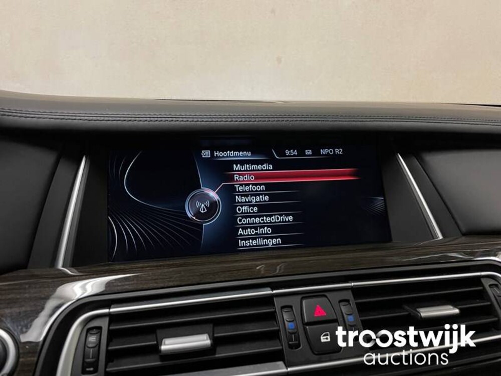 BMW 730d High Executive 7-series 258hp 2015 -Orig. NL-, GR-218-G