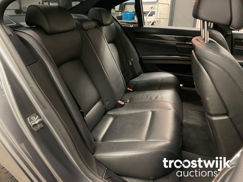 BMW 730d High Executive 7-series 258hp 2015 -Orig. NL-, GR-218-G