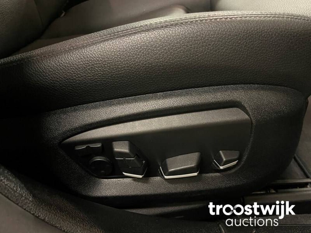 BMW 730d High Executive 7-series 258hp 2015 -Orig. NL-, GR-218-G