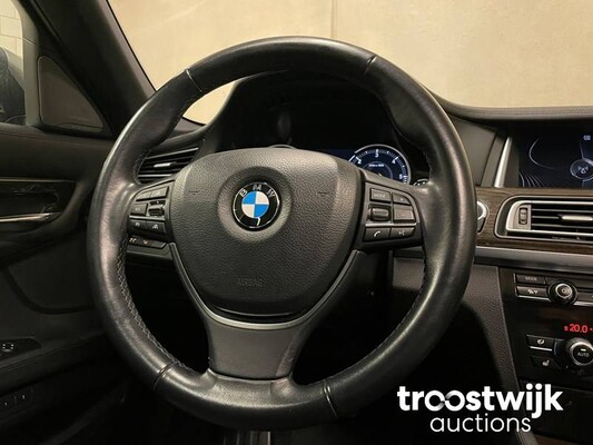 BMW 730d High Executive 7-serie 258pk 2015 -Orig. NL-, GR-218-G