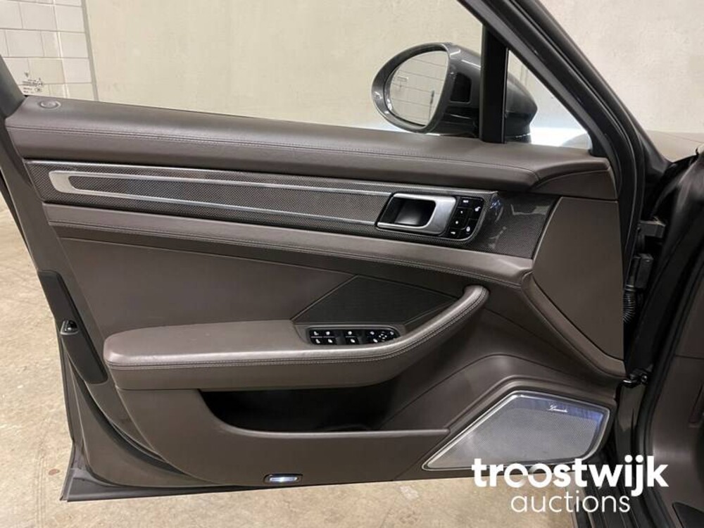 Porsche 4.0 Turbo 549hp 2017 -Orig. NL-, NB-948-F