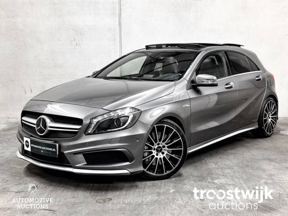 Mercedes-Benz A45 AMG 4Matic A-Klasse 400 PS 2013, J-945-HK