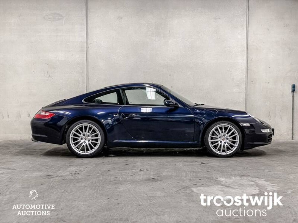 Porsche 911 Carrera 3.6 325hp 2005, 36-XV-SL