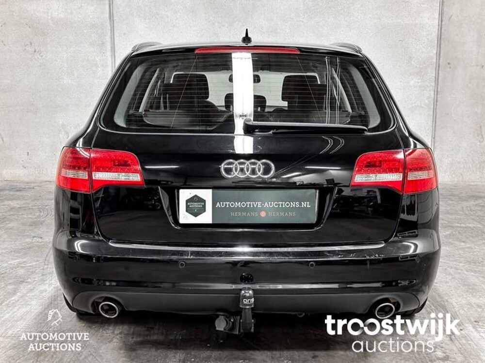 Audi S4 Avant  344pk B6 2003 -Orig. NL-, 43-ND-ZS