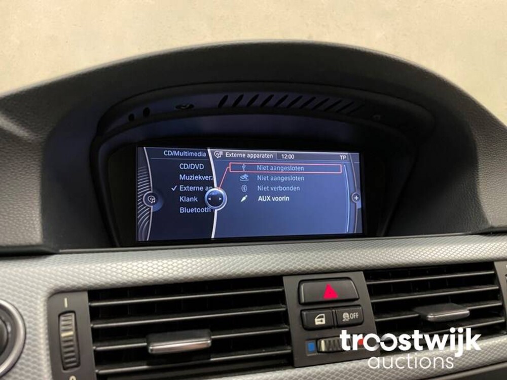 BMW 318i Touring Corporate Lease M Sport Edition 3-serie 136pk E90/E91 2013 -Orig. NL-, 90-ZLH-6