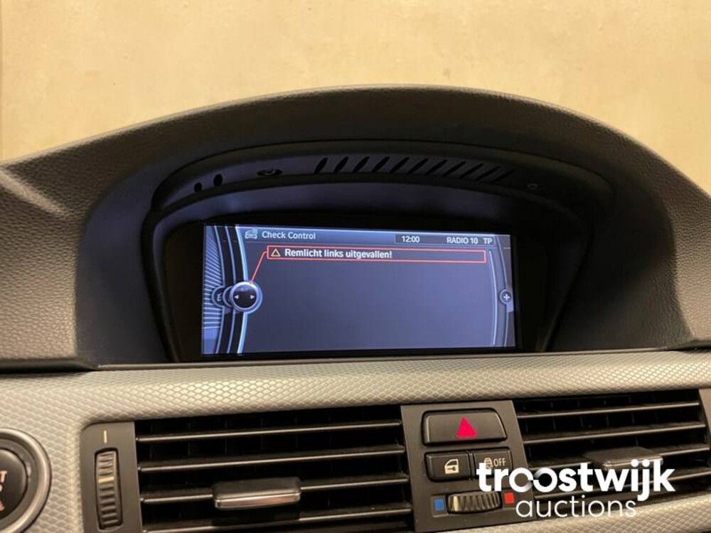 BMW 318i Touring Corporate Lease M Sport Edition 3-serie 136pk E90/E91 2013 -Orig. NL-, 90-ZLH-6