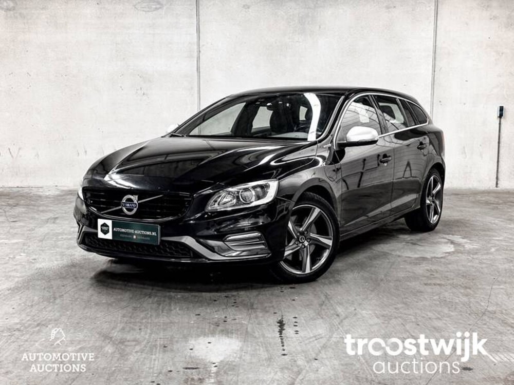 Volvo V60 R-Design 2.4 D6 Twin Engine 220hp 2015 -Orig. NL-, GJ-646-L