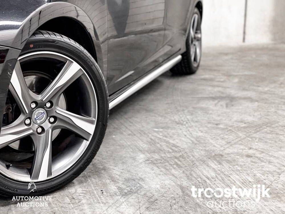 Volvo V60 1.6 T3 Momentum 150pk 2011 -Orig. NL-, 61-RHL-9