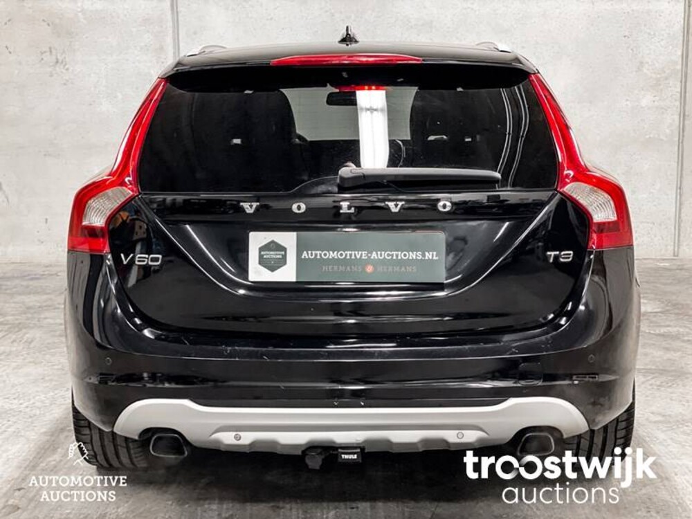 Volvo V60 1.6 T3 Momentum 150pk 2011 -Orig. NL-, 61-RHL-9