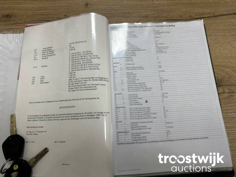 Porsche 911 Carrera Coupe 3.4 300 PS 1999, R-223-PB