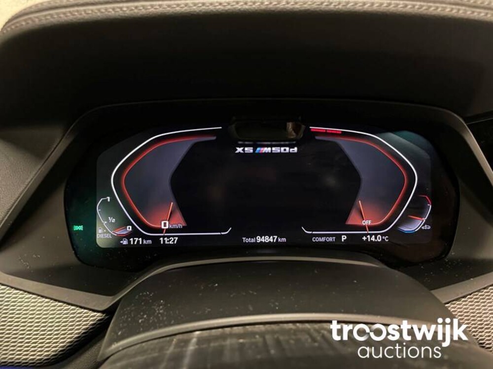 BMW M50d High Executive M50d 400pk 2019, J-024-JS