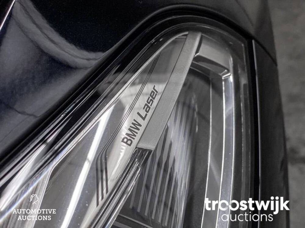 BMW M50d High Executive M50d 400pk 2019, J-024-JS