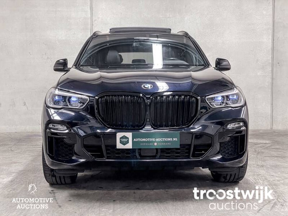 BMW M50d High Executive M50d 400pk 2019, J-024-JS