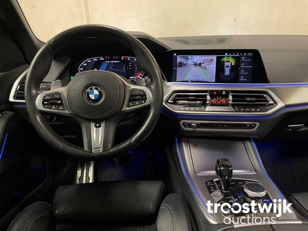 BMW M50d High Executive M50d 400pk 2019, J-024-JS