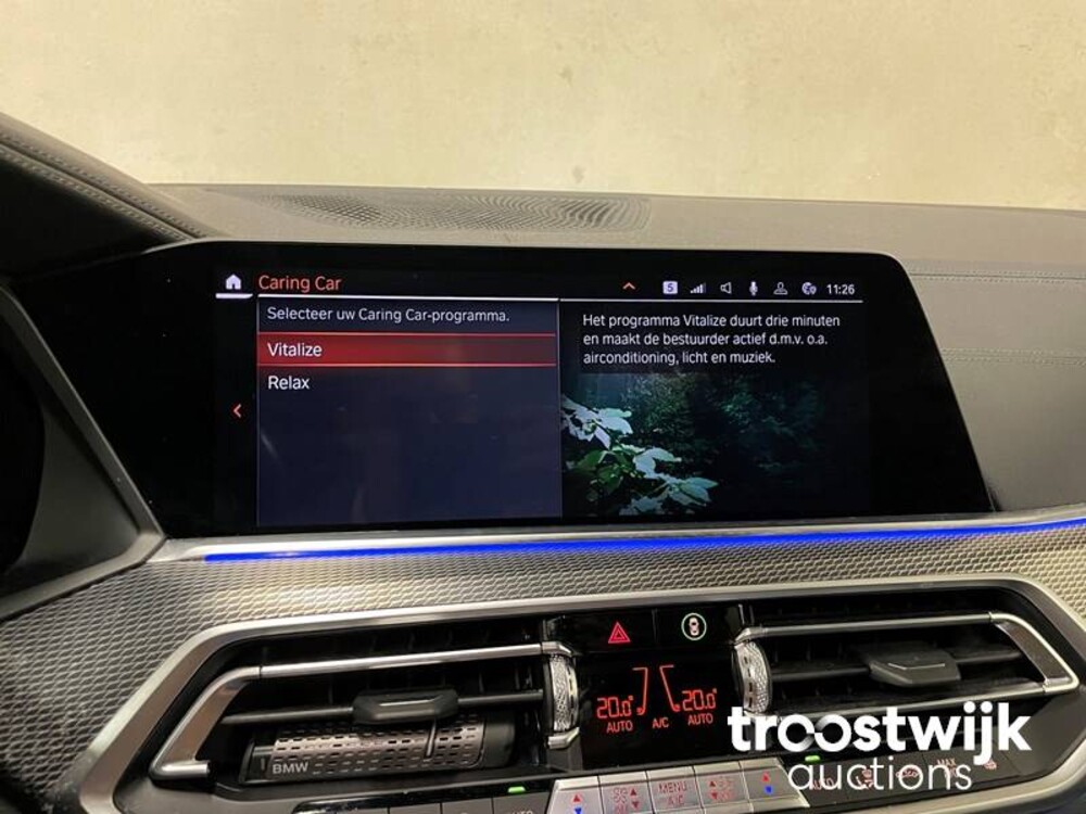 BMW M50d High Executive M50d 400pk 2019, J-024-JS