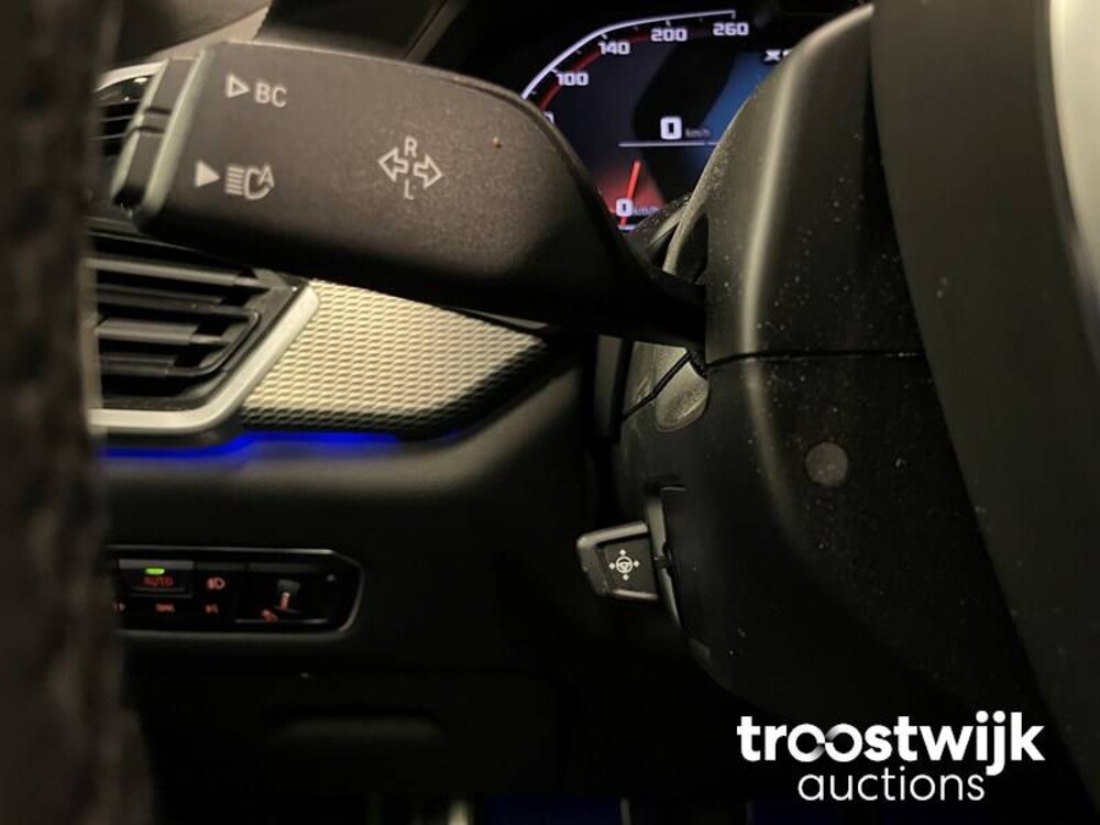 BMW M50d High Executive M50d 400pk 2019, J-024-JS