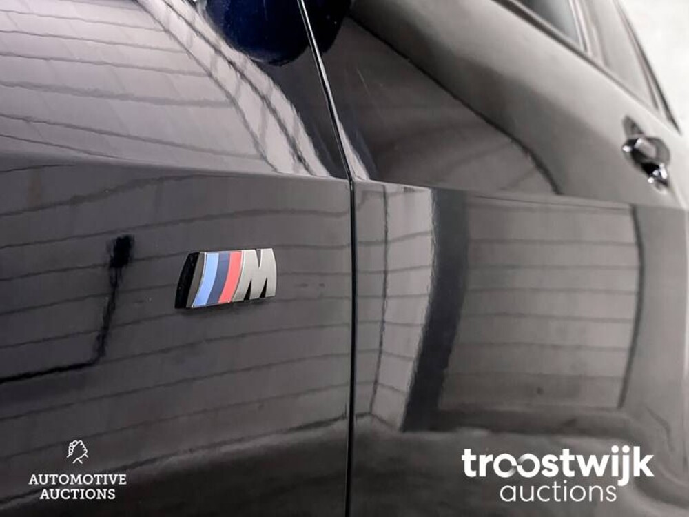 BMW M50d High Executive M50d 400pk 2019, J-024-JS