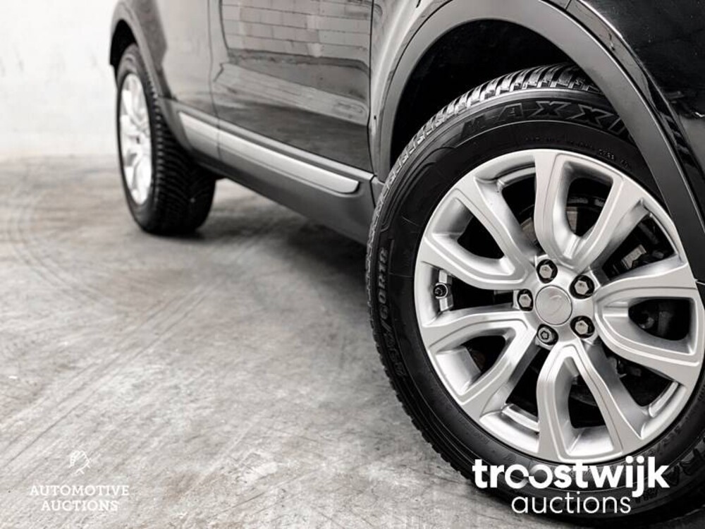 Land Rover Range Rover Evoque 2.2 eD4 2WD Pure 150pk 2015, 4-ZLN-66