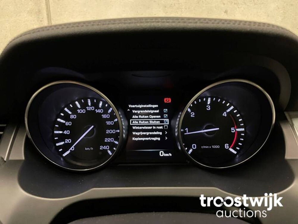 Land Rover Range Rover Evoque 2.2 eD4 2WD Pure 150pk 2015, 4-ZLN-66