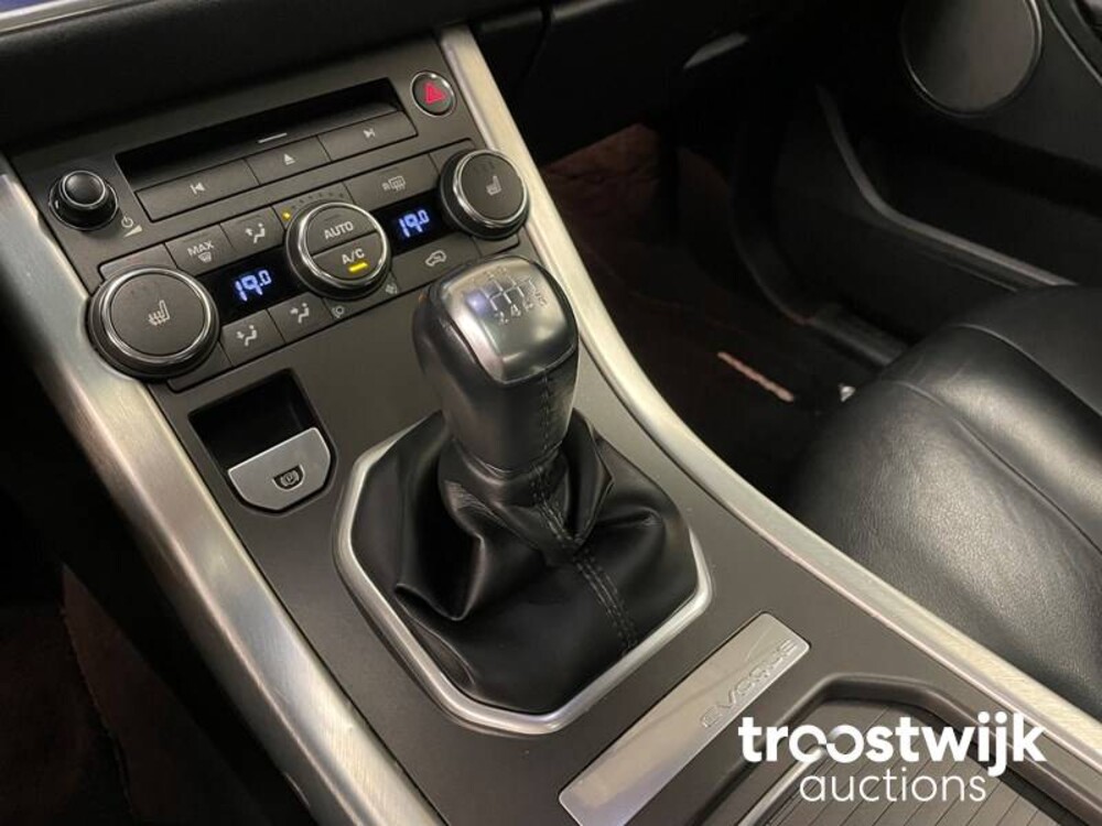 Land Rover Range Rover Evoque 2.2 eD4 2WD Pure 150pk 2015, 4-ZLN-66