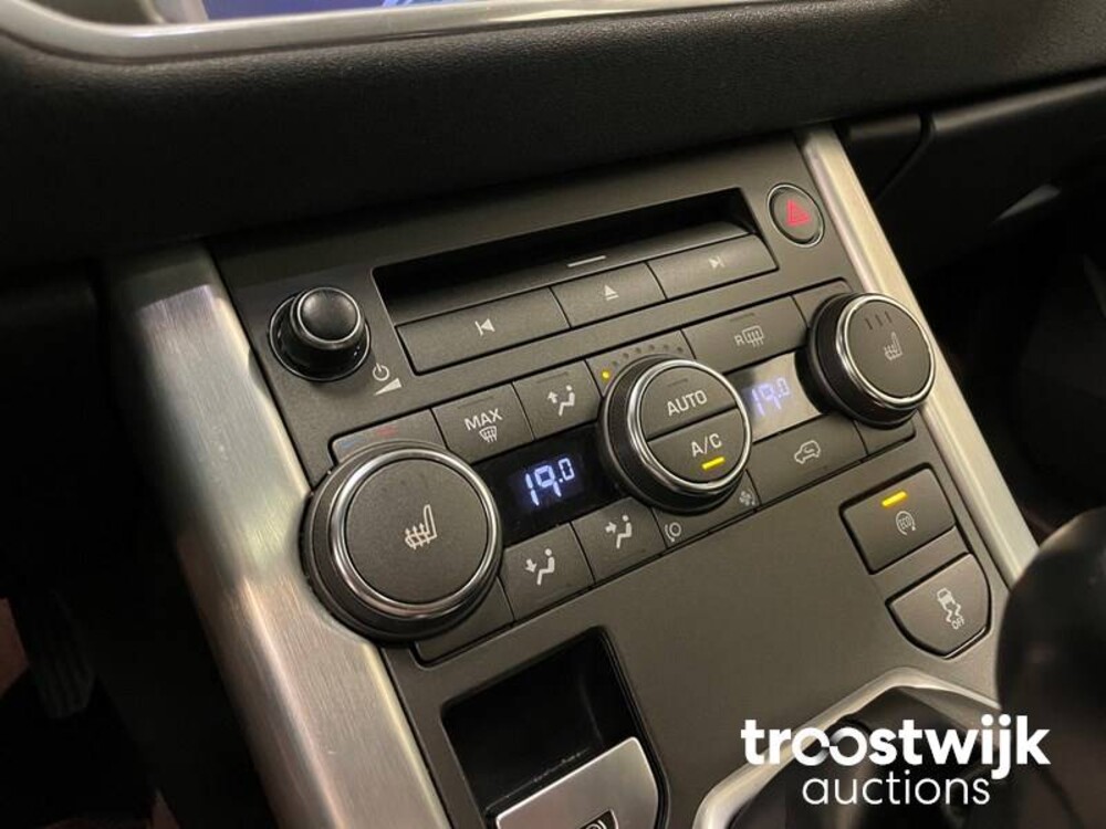 Land Rover Range Rover Evoque 2.2 eD4 2WD Pure 150pk 2015, 4-ZLN-66