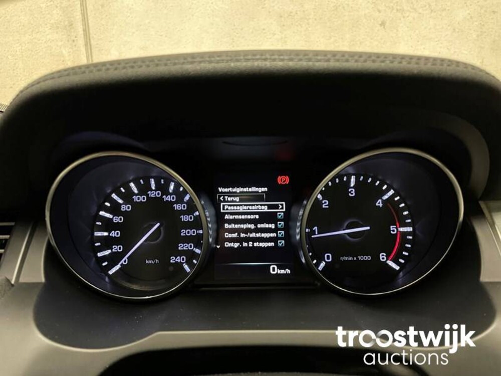 Land Rover Range Rover Evoque 2.2 eD4 2WD Pure 150pk 2015, 4-ZLN-66