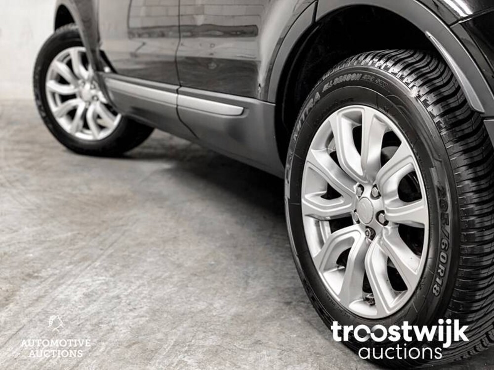 Land Rover Range Rover Evoque 2.2 eD4 2WD Pure 150pk 2015, 4-ZLN-66