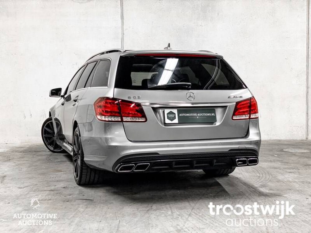 Mercedes-Benz E63 AMG 5.5 V8 4Matic 557pk 2014, S-420-BS