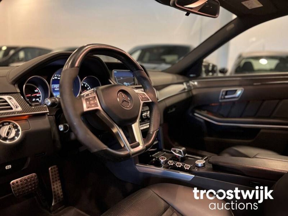 Mercedes-Benz E63 AMG 5.5 V8 4Matic 557pk 2014, S-420-BS