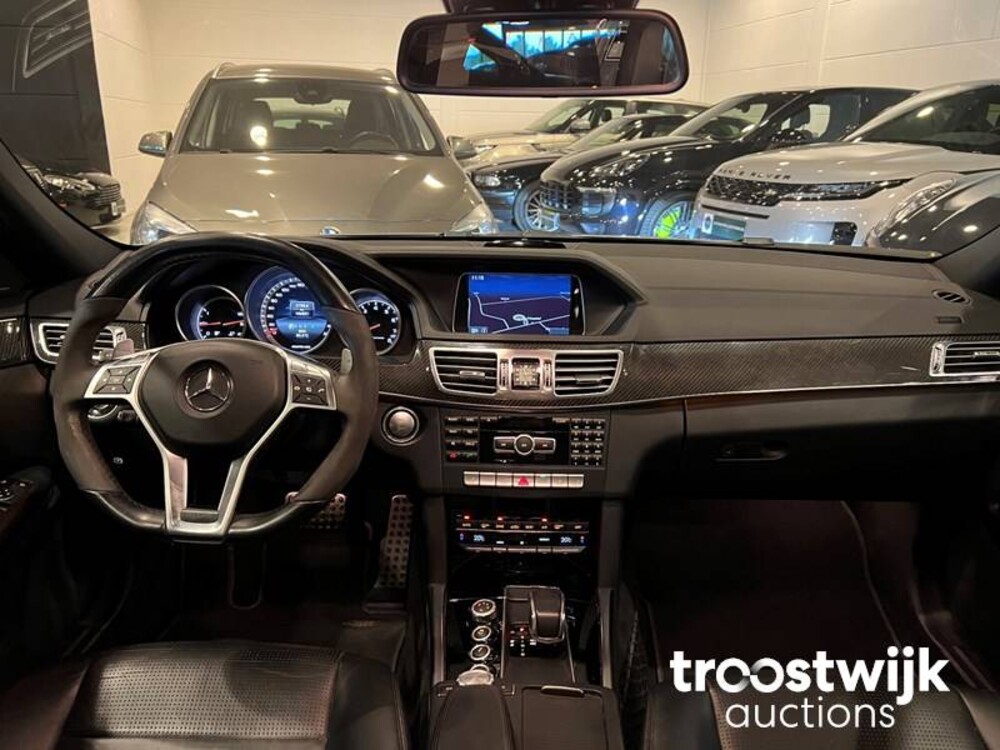 Mercedes-Benz E63 AMG 5.5 V8 4Matic 557pk 2014, S-420-BS