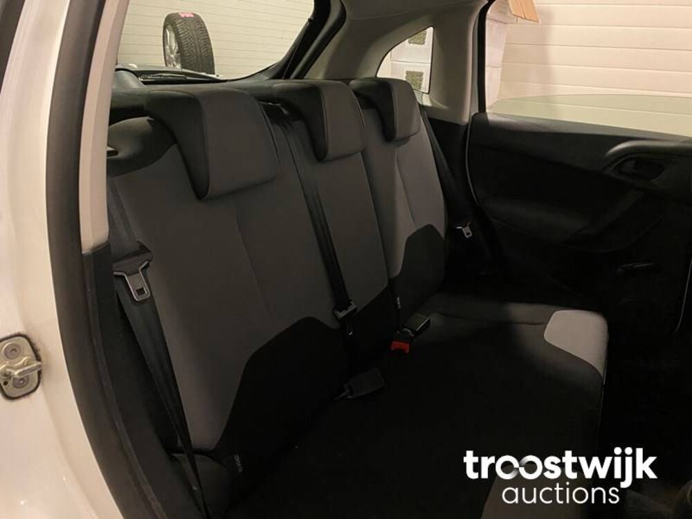 Citroen C3 PureTech Attraction 2014 -Orig. NL-, 2-XPB-96