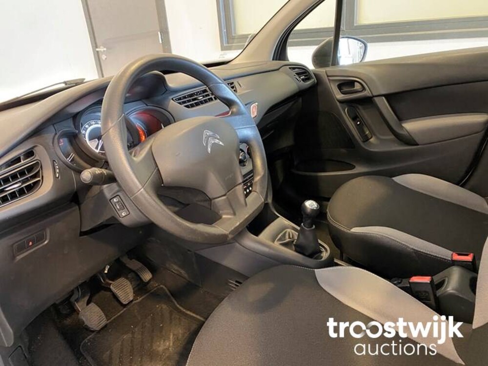 Citroen C3 PureTech Attraction 2014 -Orig. NL-, 2-XPB-96